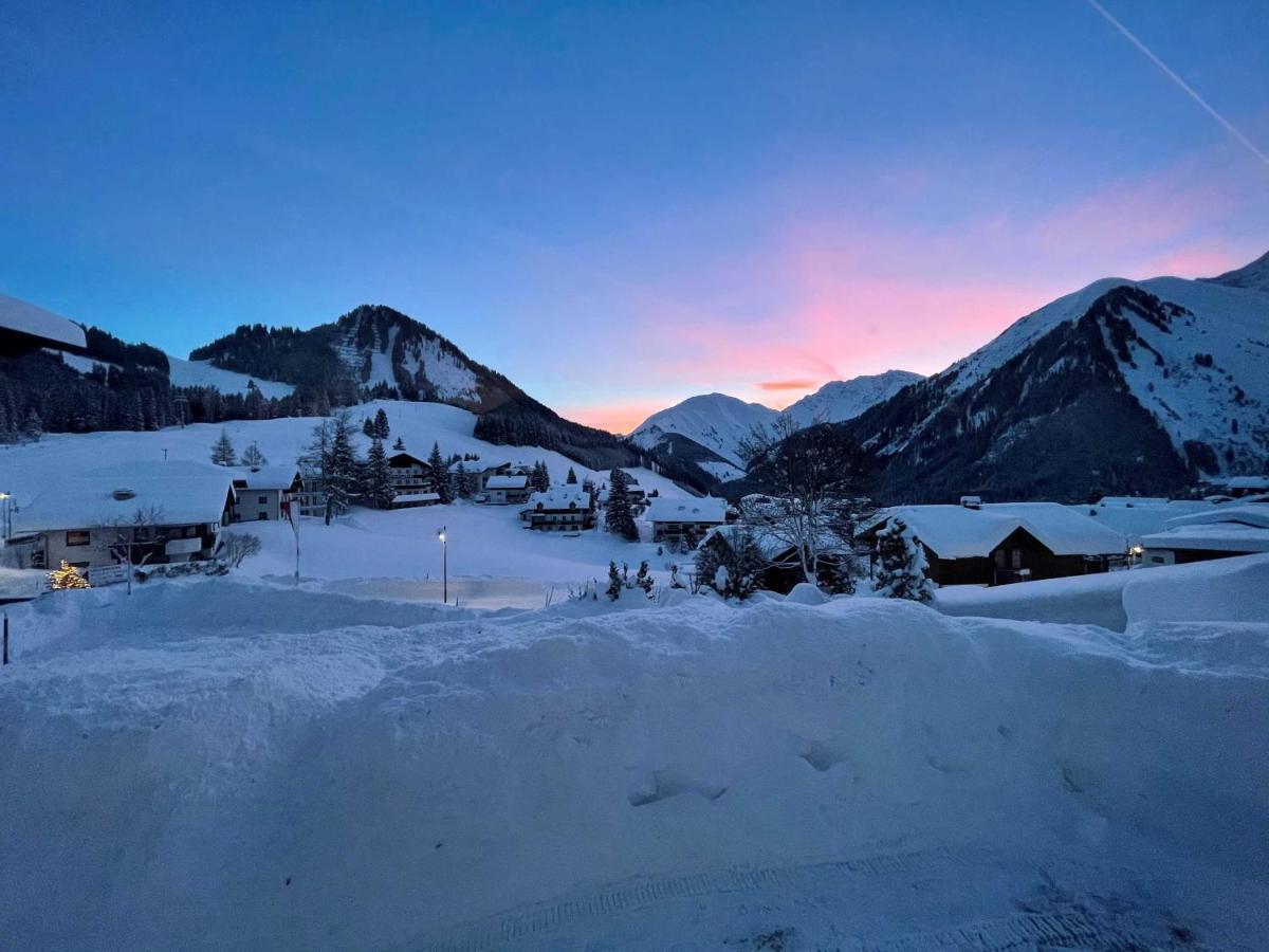 Chalet Schwarz แบร์วัง ภายนอก รูปภาพ